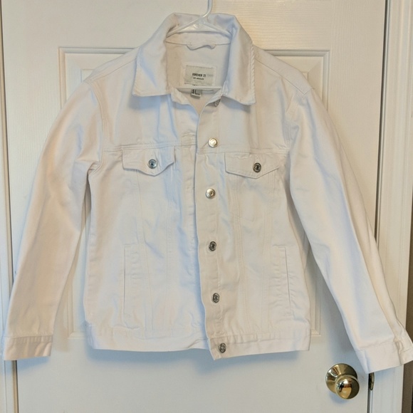Forever 21 Jackets & Blazers - Forever 21 Jean jacket last chance